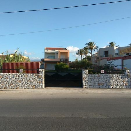 House Near The Sea Villa Gerani  Exterior photo