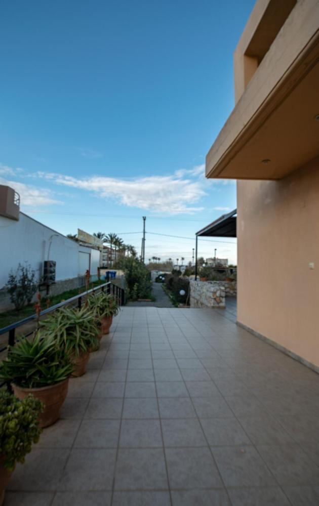 House Near The Sea Villa Gerani  Exterior photo
